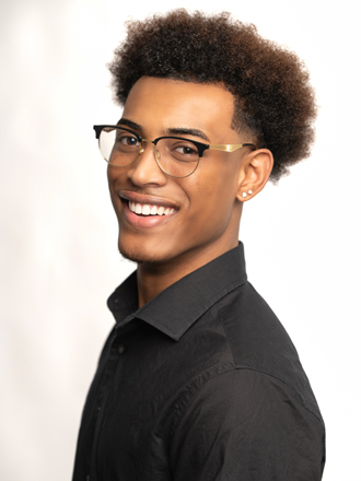 Preston Simon Headshot