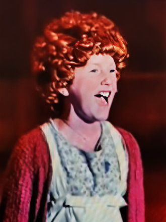 Headshot of Annie Miller