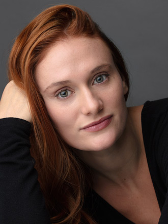 Caroline Quigley Headshot