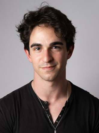 Headshot of Zach Gordon