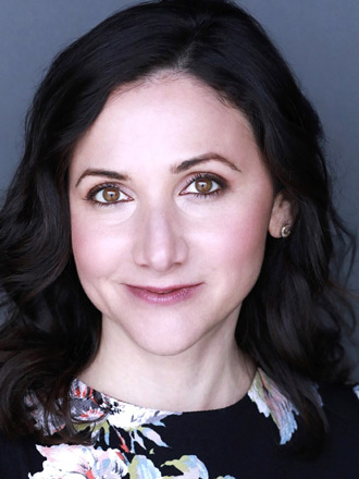 Anya Profumo headshot