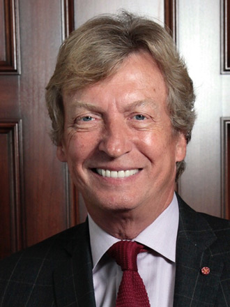Headshot of Nigel Lythgoe